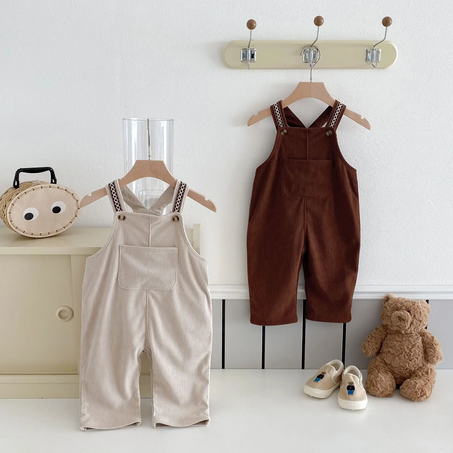 2025 Spring New Children Loose Corduroy Overalls Baby Girls Solid Casual Pants Boys Comfortable Strap Trousers Kids Clothes