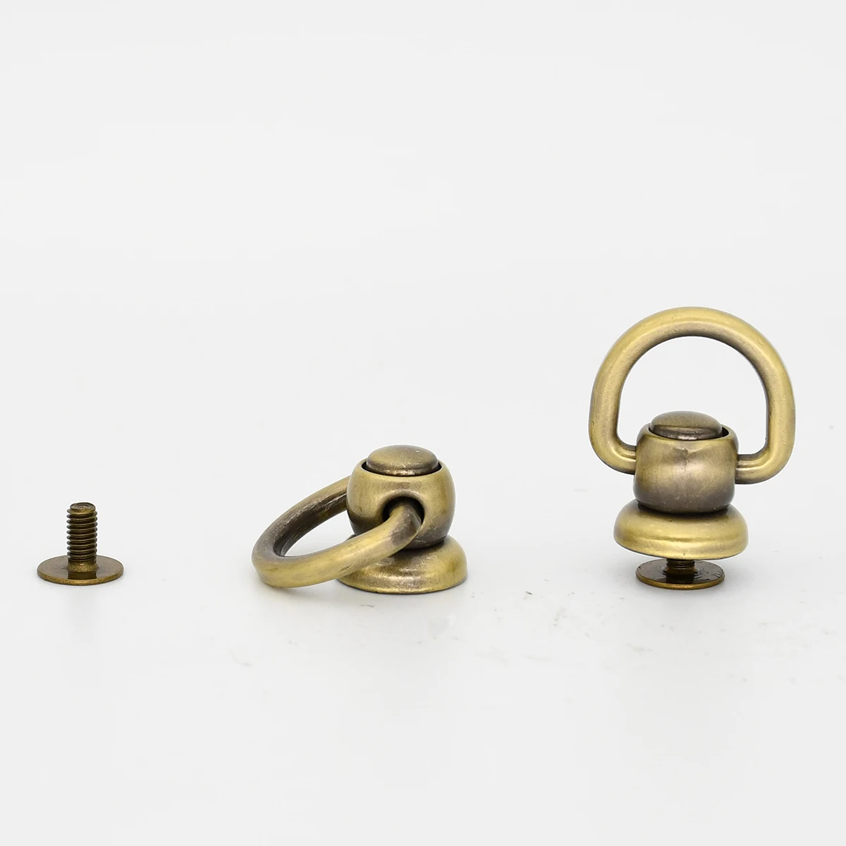 ORECA - 4 BORCHIE IN OTTONE CON VITE 4x30MM | Leroy Merlin