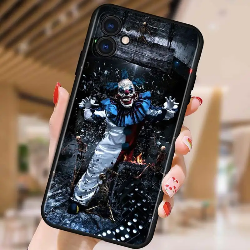 thumbnail image 1 of Pennywise-funda de silicona de Horror para IPhone, carcasa negra de silicona para Apple IPhone 13, 12 Mini, 11 Pro, XS, MAX, XR, X, 8, 7, 6S, 6 Plus, 5S, SE, 1 of 5