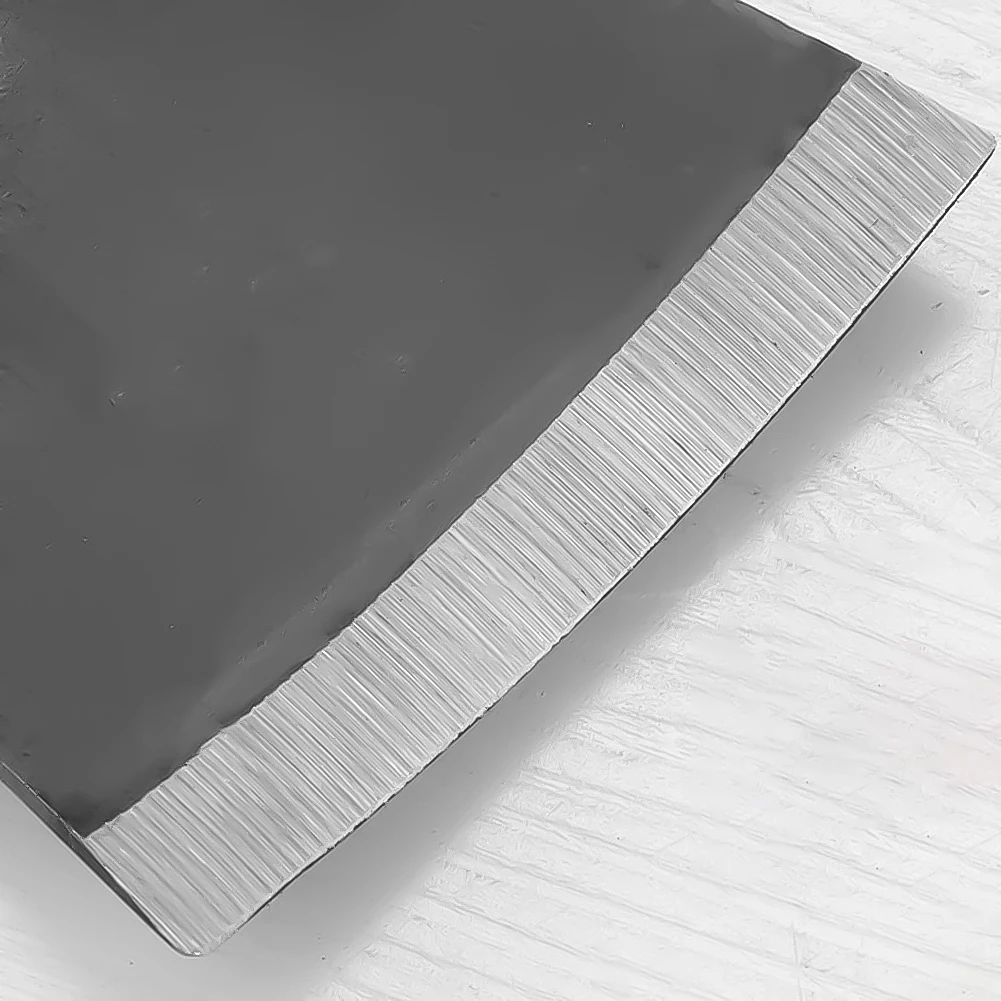 Small Hoe for Digging Soil Durable Agricultural Hoe Household Outdoor Weeding Hoe Farming Tool for Planting Vegetable and Flower