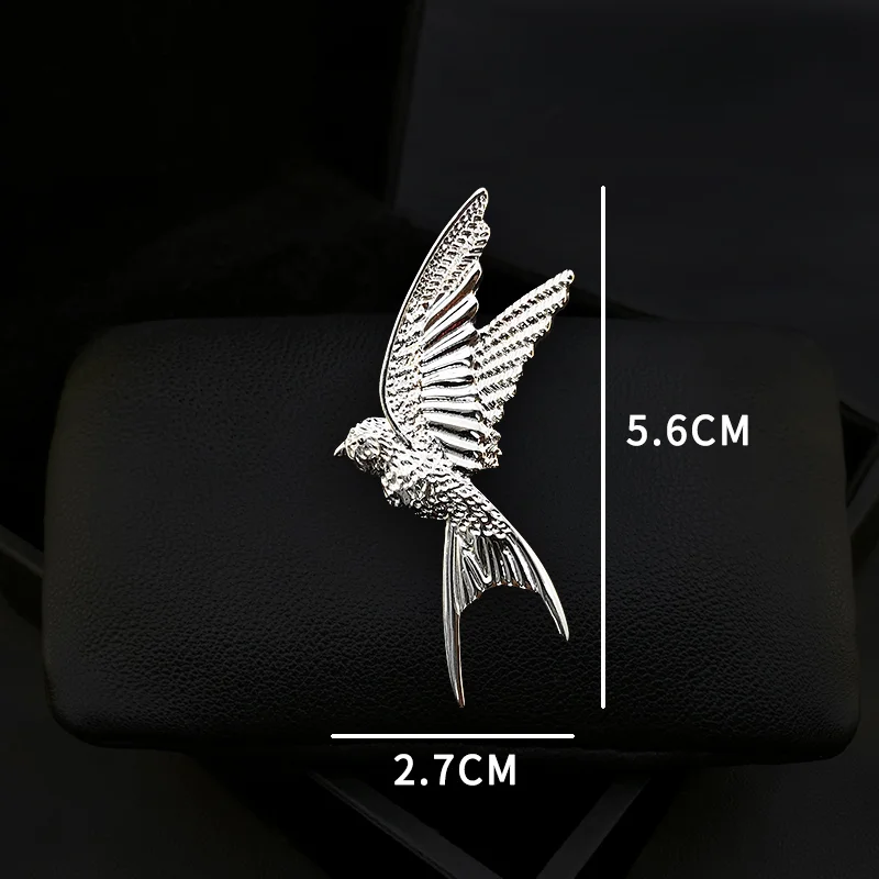 High-End Simple Bird Brooch Men's Suit Exquisite Swallow Pin Luxury Animal Neckline Buckle Coat Accessories Jewelry Badge Gifts