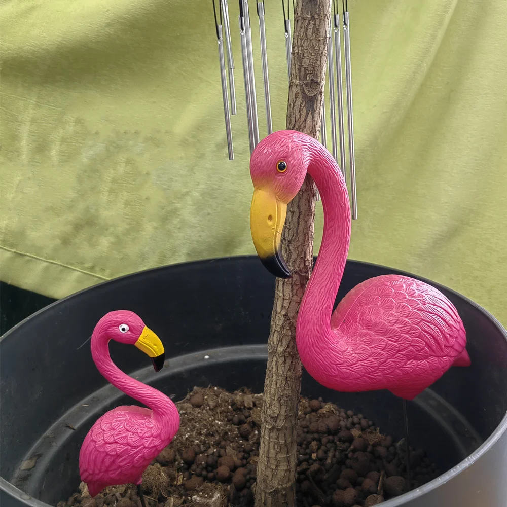 Charming Pink Flamingo Yard Decoration - Mini Garden Stake Ornament