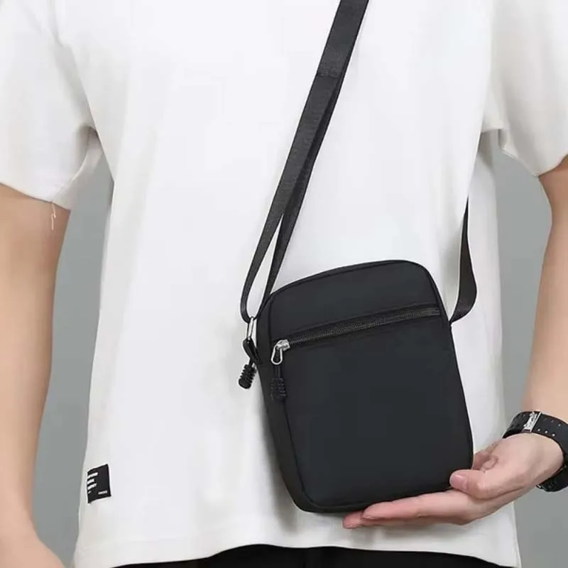 Simple Casual Mini Crossbody Bag Men Nylon Small Shoulder Bag For Men Oxford Black Messenger Side Sling Bag Husband Chest Bag