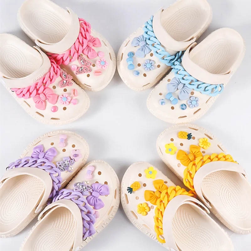 DIY thick cros  Bedazzled shoes diy, Crocs fashion, Bedazzled shoes