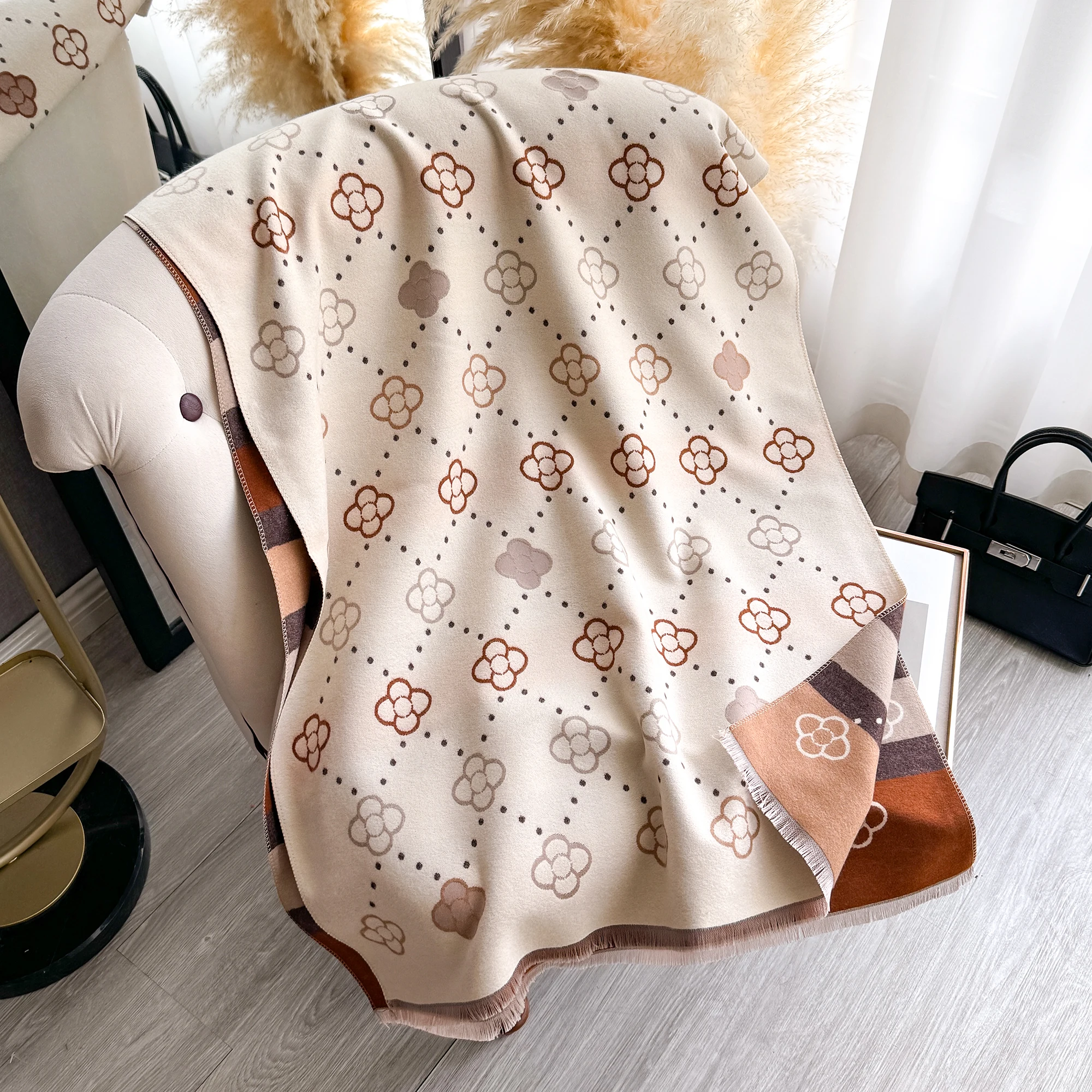 Women's Winter Versatile Trendy High-end Feel Faux Sheepskin Office Air Conditioner Scarf Thickened Warm Neck Warmer