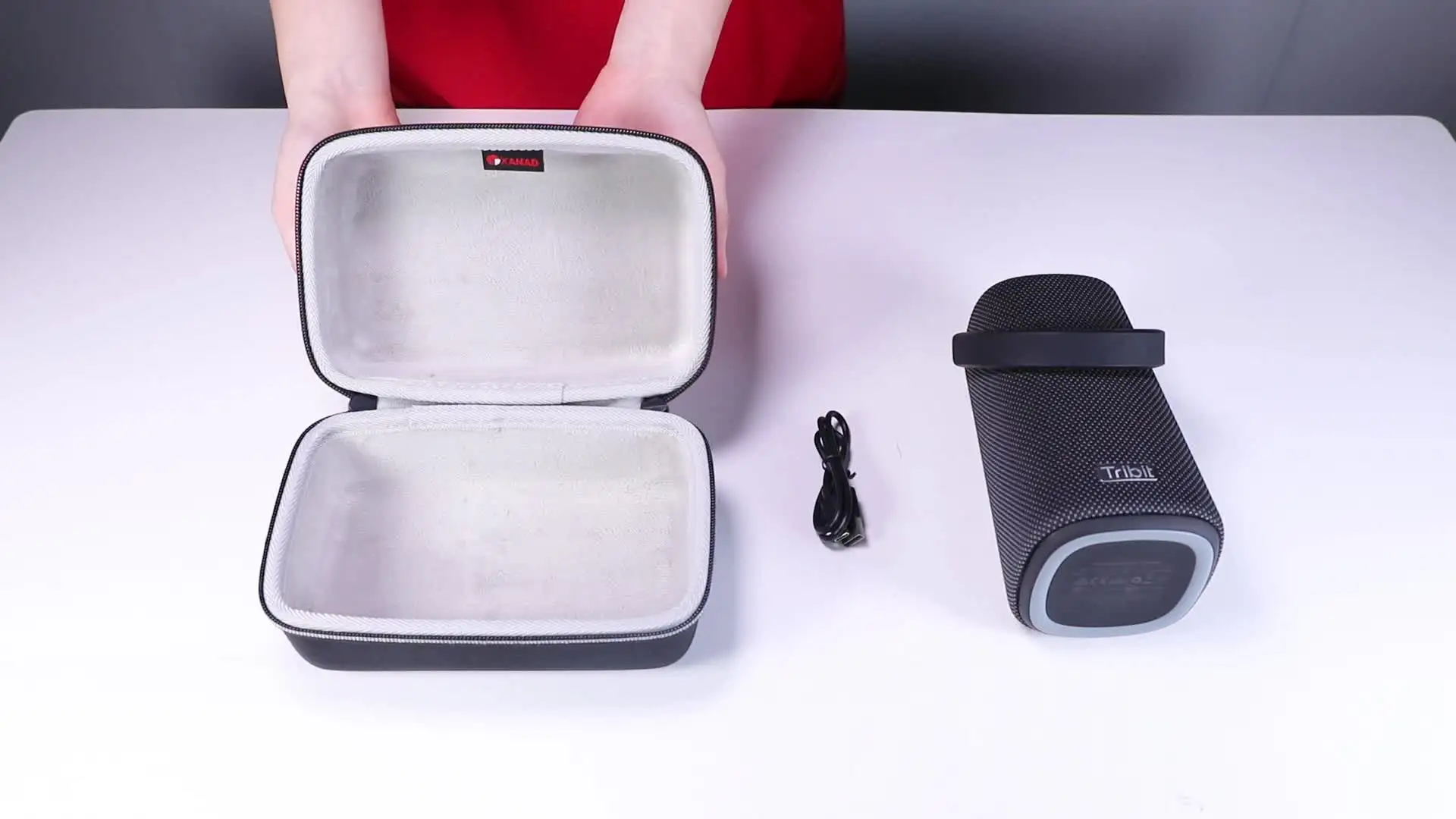 Geekria Siliconen hoes compatibel met Bose SoundLink Revolve