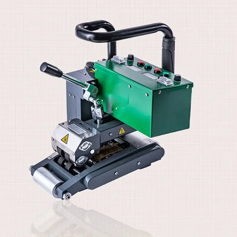 New Thick Film HDPE Geomembrane Welding Machine High-power Anti-seepage Film Automatic Climbing Welding Machine LST900