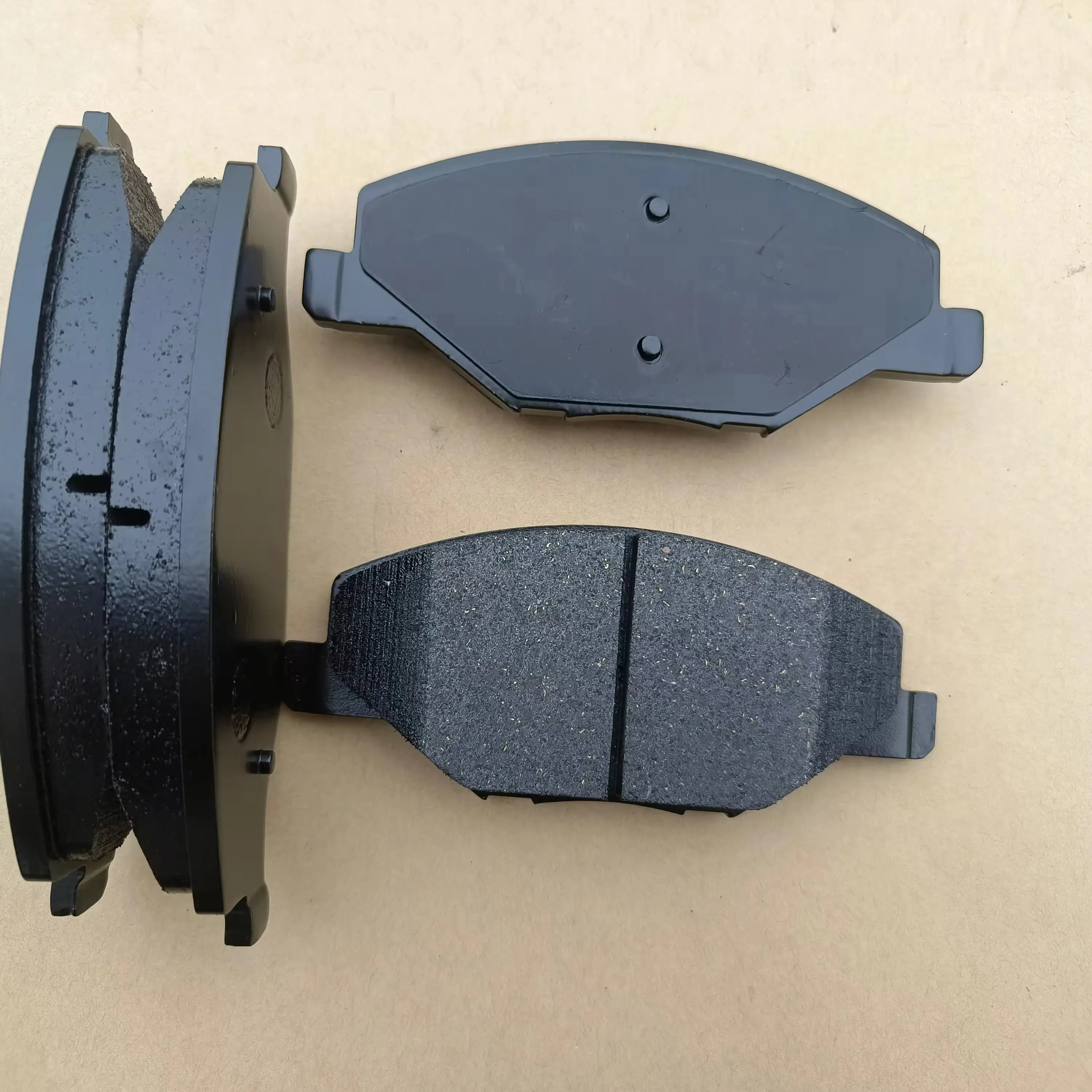 vw 폭스바겐 Skoda Vento 폴로 fabia 6RU698151A D1776 용 고품질 자동 앞 브레이크 시스템 브레이크 패드