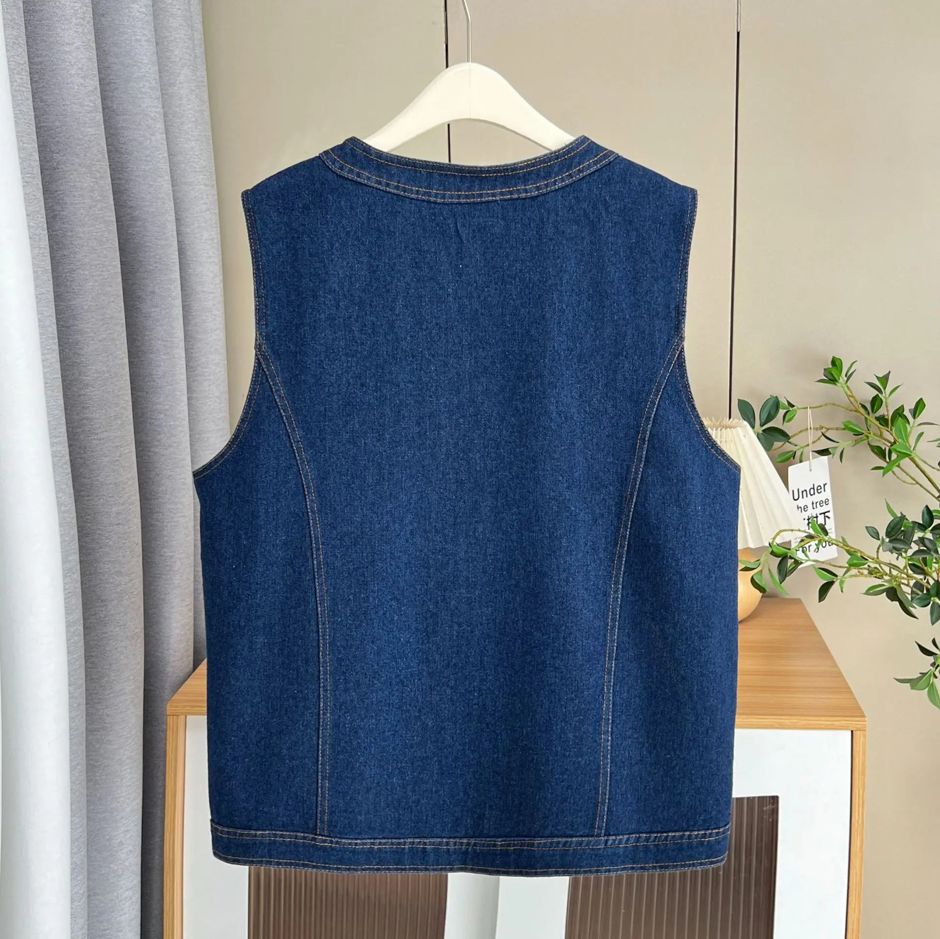 Plus Size Women's Waistcoat Autumn Denim Vest Jacket Hong Kong Style Casual For O-Neck Sleeveless Top 2522