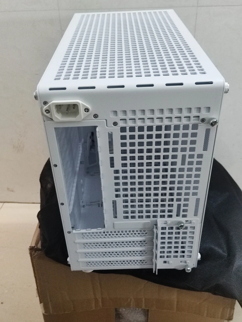 JONSBO Z20 섀시 메쉬 화이트 컬러 에디션 탈착식 캐리 핸들 미니멀리스트 M-ATX 게이밍 홈 컴퓨터 케이스