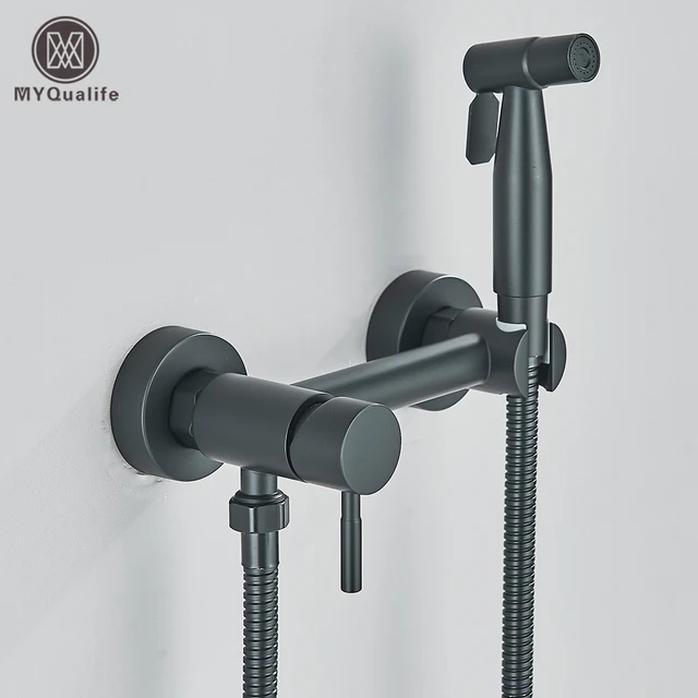 สีดํา Bidet Sprayer ชุดก๊อกน้ําห้องน้ําสแตนเลสก๊อกน้ําร้อนน้ําเย็นผสมห้องน้ําสุขอนามัยฝักบัว 1