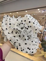 Sombrero elegante con estampado de lunares y flores para mujer, sombrero de Organza con ala ancha, Fiesta en la playa, 2022 5