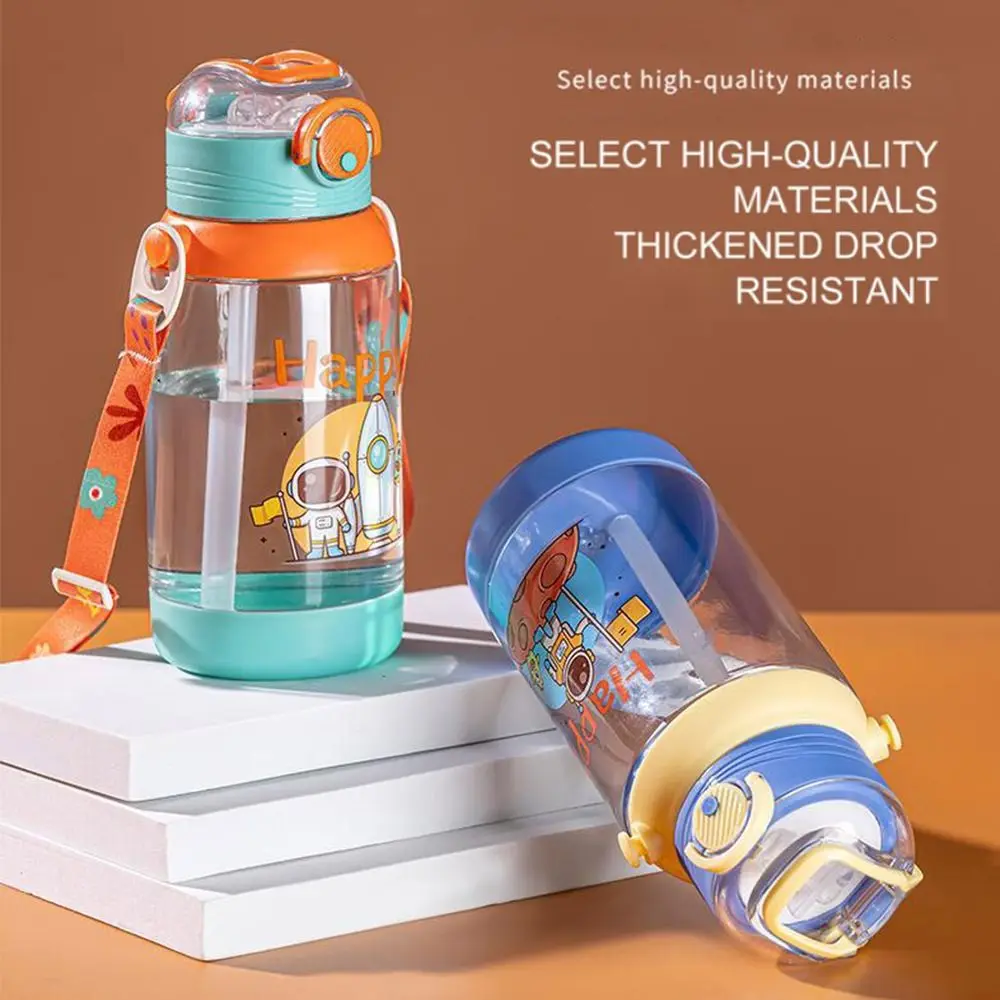 

700ML Water Bottle With Bounce Straw Drinkware Girls Kids Cartoon Cute Portable Travel Bottles Sports Fitness Cup