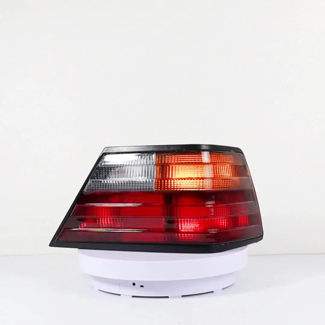 BENZ W124 左テールランプ 1248201564 W124 テールランプ左