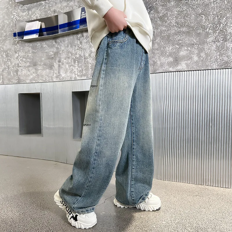 2026 Autumn New Children letters Denim Pants Children Loose Casual Cotton Casual Trousers Korean Style Teens Boys Straight Jeans 2