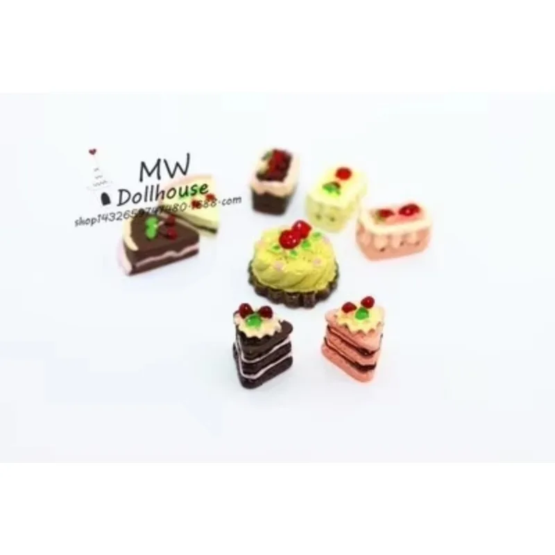 8Pcs/Set Creative Small Cake Decoration Models Miniature Sweet Food Dollhouse Accessories Handmade Miniatures Figurines Crafts