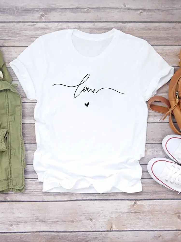 

Женская футболка с круглым вырезом, коротким рукавом и принтом