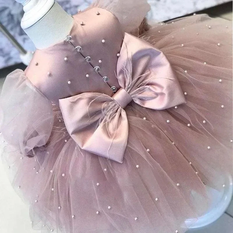 

Pink Flower Girl Dress For Wedding Satin Puffy Tulle Pearls With Feather Baby Kid First Communion Birthday Party Prom Ball Gown