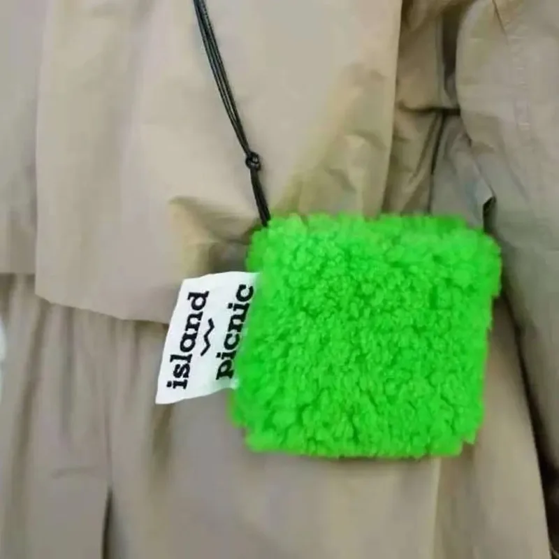 Messenger Bags for Women Solid Color Mini Versatile Fashion Decoration Ins Winter New All-Match Lamb Wool Shoulder Bags