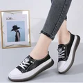 9025 Black