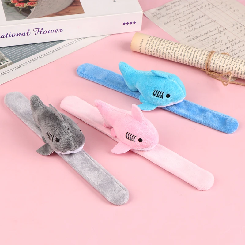 

Cute Plush Shark Wristband Stuffed Animal Slap Bracelet Slap Rings Slap Band Toy For Kids Party Favor Birthday Gift