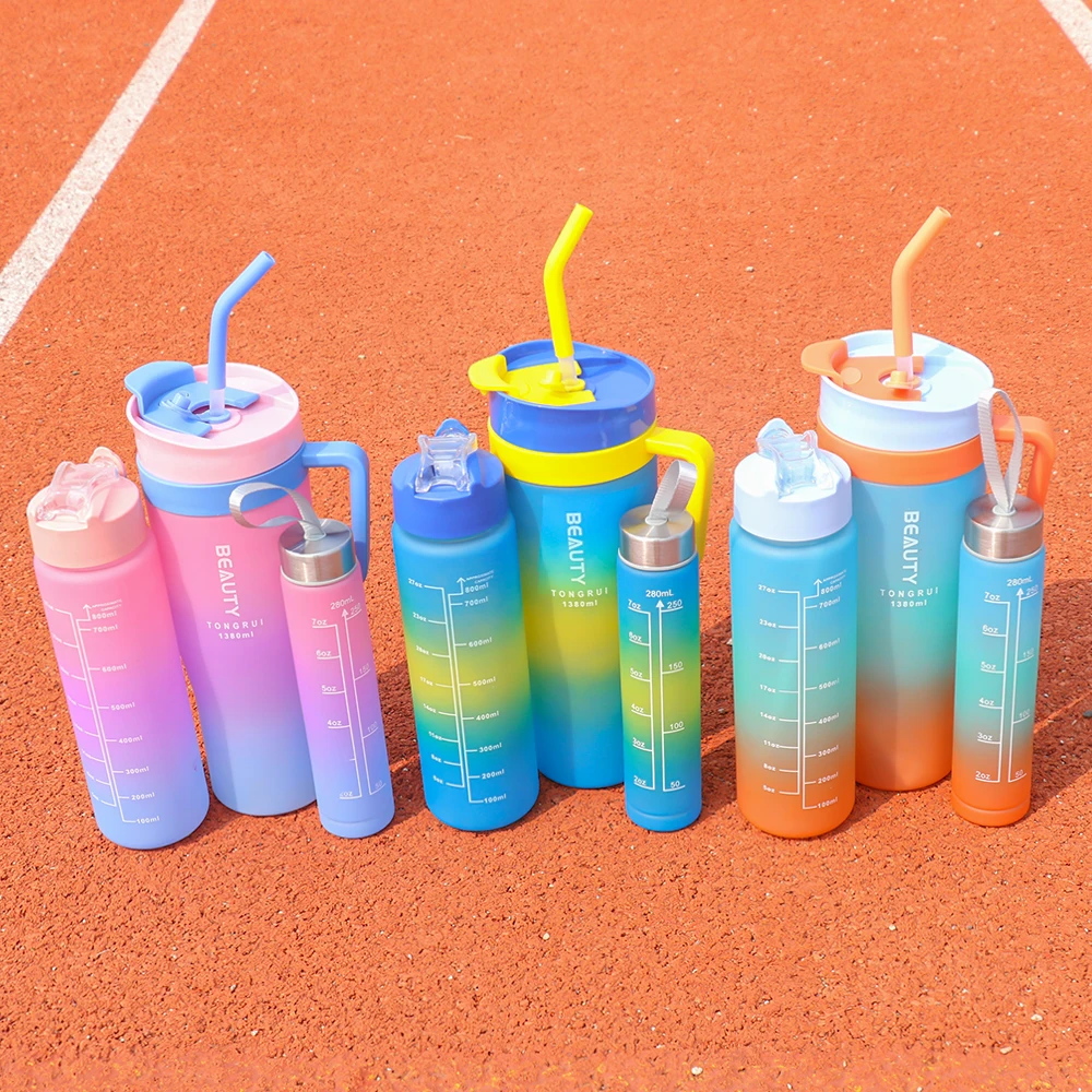 3-piece gradient plastic water cup set, 1380ml/46.6oz, 800ml/27oz, 280ml/9.5oz leak proof portable sports large capacity straw c