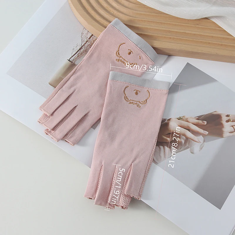 1 Pair Anti UV Nail Gloves UV Gel Shield Glove Fingerless Manicure Nail Art Tools LED Lamp Nails Dryer Radiation Hand 3