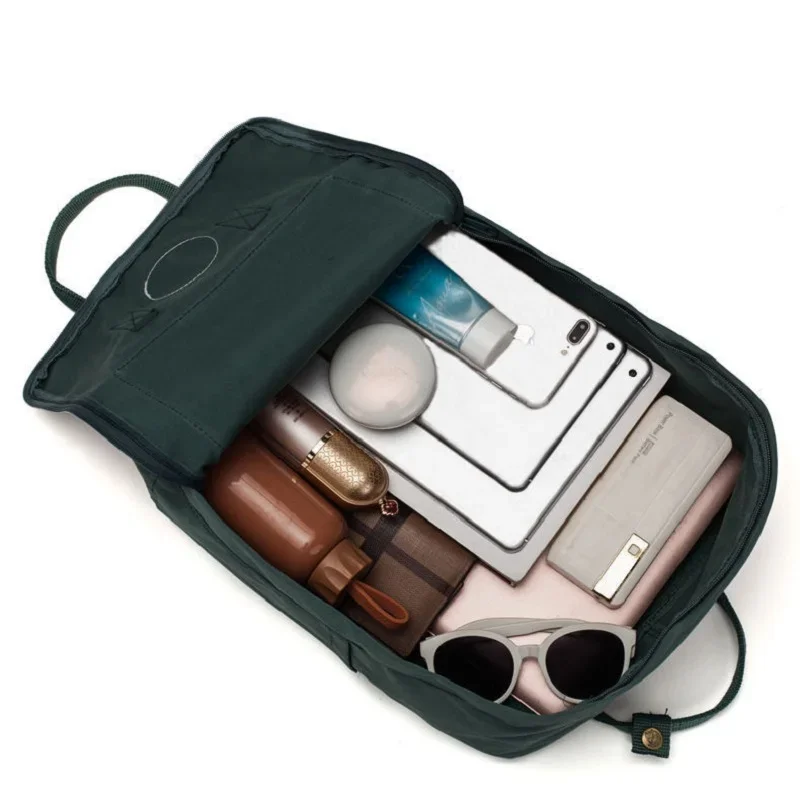 Рисунок 3 - Дизайнерские классические сумки