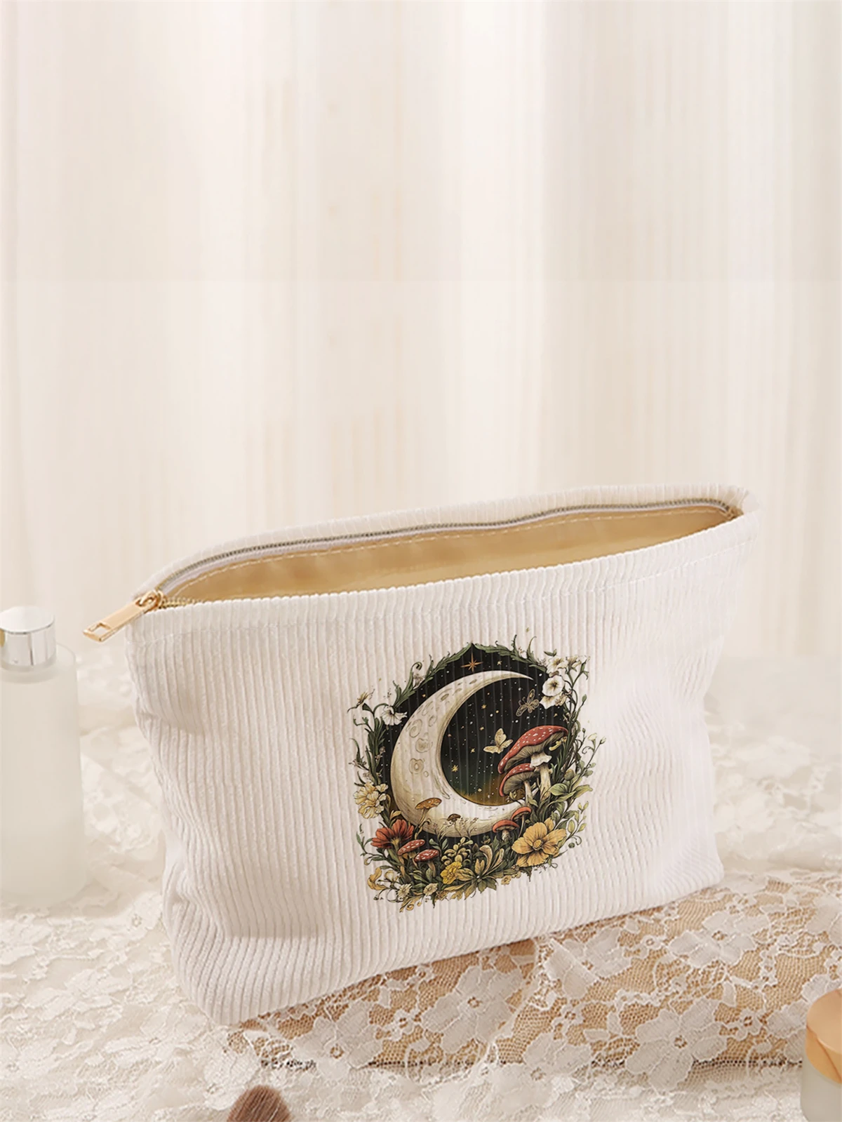 1 piece of moon patterned printed corduroy makeup bag, lightweight zipper makeup storage box, multifunctional bag with lining