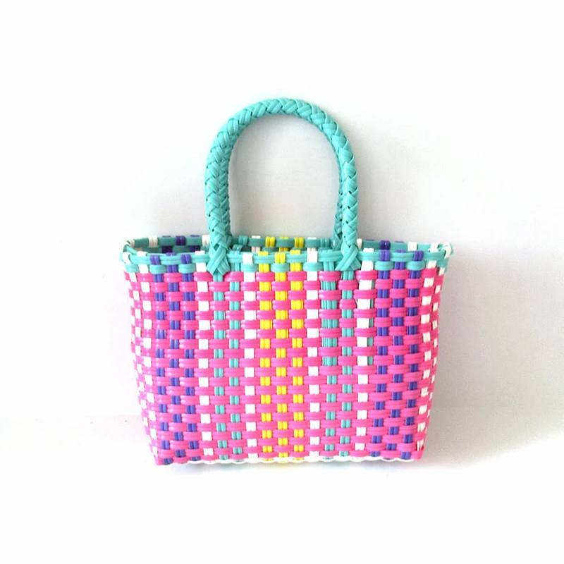 Colourful woven shoulder handbag with strap, ideal for casual daily use or outings – includes free shipping in Singapore.