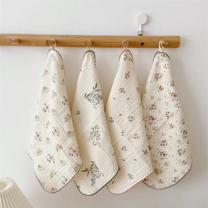 Four in a Set Cotton Gauze Baby Washcloth Towel Floral Ins Style Baby Bath Soft Square Towel Children Absorbent Handkerchiefs bath towel baby towel