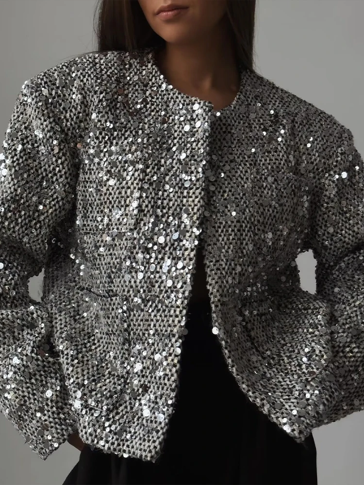

2023 Winter Women's New French Fashion Versatile Sequin Decoration Coarse Spinning Loose Short Coat Top