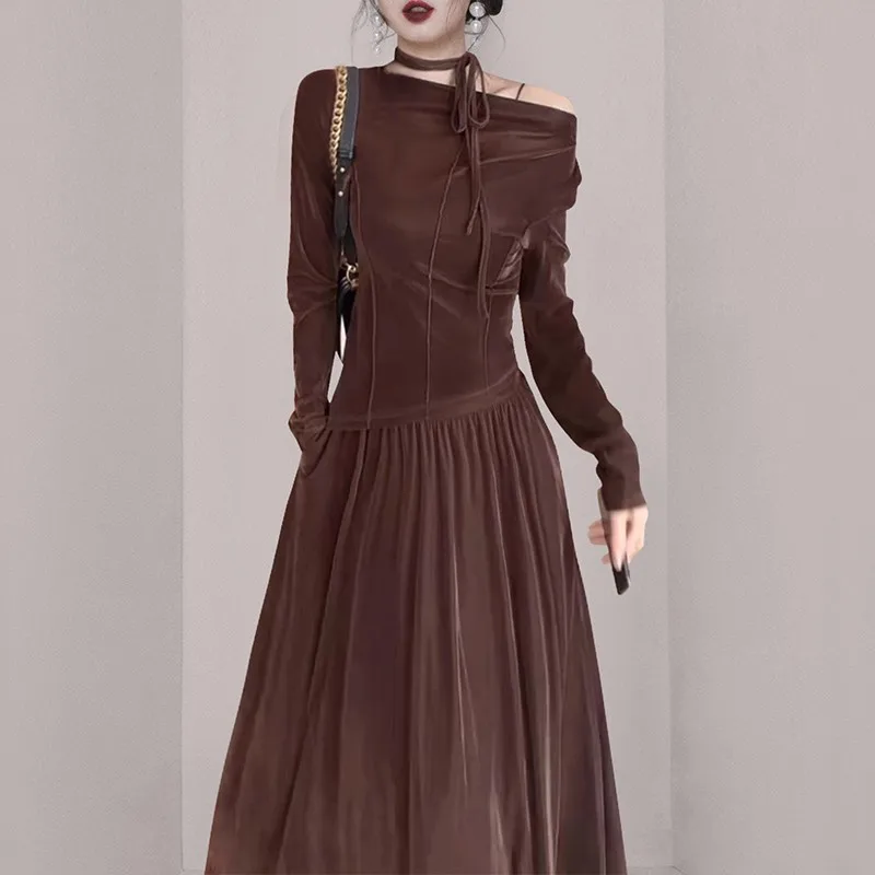 

Temperament Dress Velvet Two-piece Set for Women's Autumn New Fashion One Line Neck Top+high Waisted Large Hem Skirt