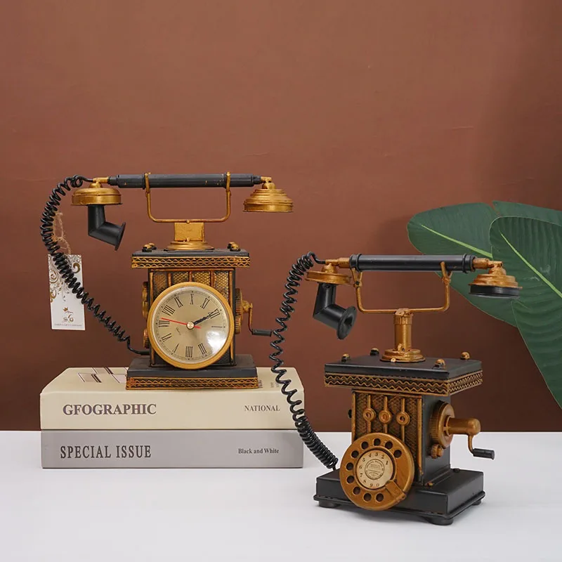 

Старомодная модель телефона из кованого железа Американский 60 70s Ностальгический старый объект старая Шанхайская Республика Китай стильное украшение
