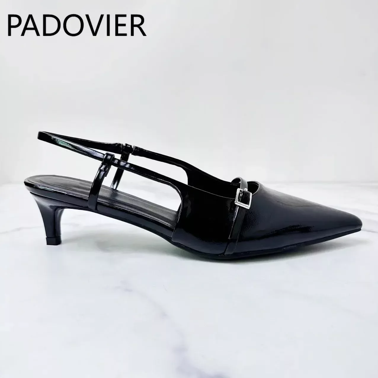 

Women's Summer 2024 New Women's Shoes Buckle With Open Heels and Pointed Belt Buckle Shallow Sandals.