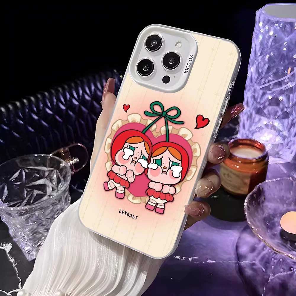 Niedliche C-Crybaby-Puppen-Handyhülle für iPhone 16, 15, 14, 13, 12, 11, Pro Max, weiß, matt, lasermetallisch, Aurora Funda – Detail 8