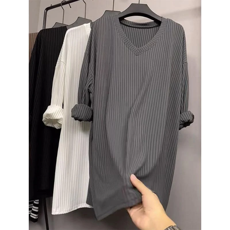 thumbnail image 1 of Sudadera con capucha de manga larga con canalé 3D para mujer, estilo informal, combinable, de gran tamaño, talla 2XL, para uso diario, en negro, gris y blanco, 1 of 4