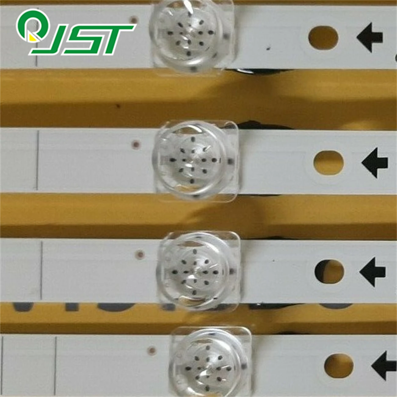 4pcs CRH-BX55V1U513030T04128CL-REV1.1 HD550V1U51-T0L2B1 S0 GM ROH T0L4 HSENSE H55B7300 H55B7300UK H55B7100 H55B7100UK