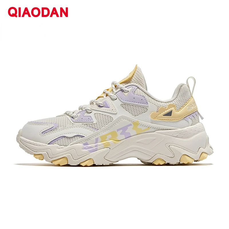 QIAODAN Sneakers Women 2023 New Fashion Shock-Absorbant Anti-slip Rubber Sole Height Comfortable Balanced Casual Shoe XM16220360