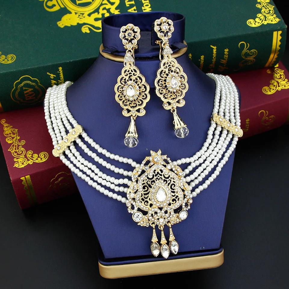 Collier, Bracelet, Boucles D'oreilles En Cristal Imitation - Set 3 Pièces, Métal, Pour Femmes, Cadeau élégant