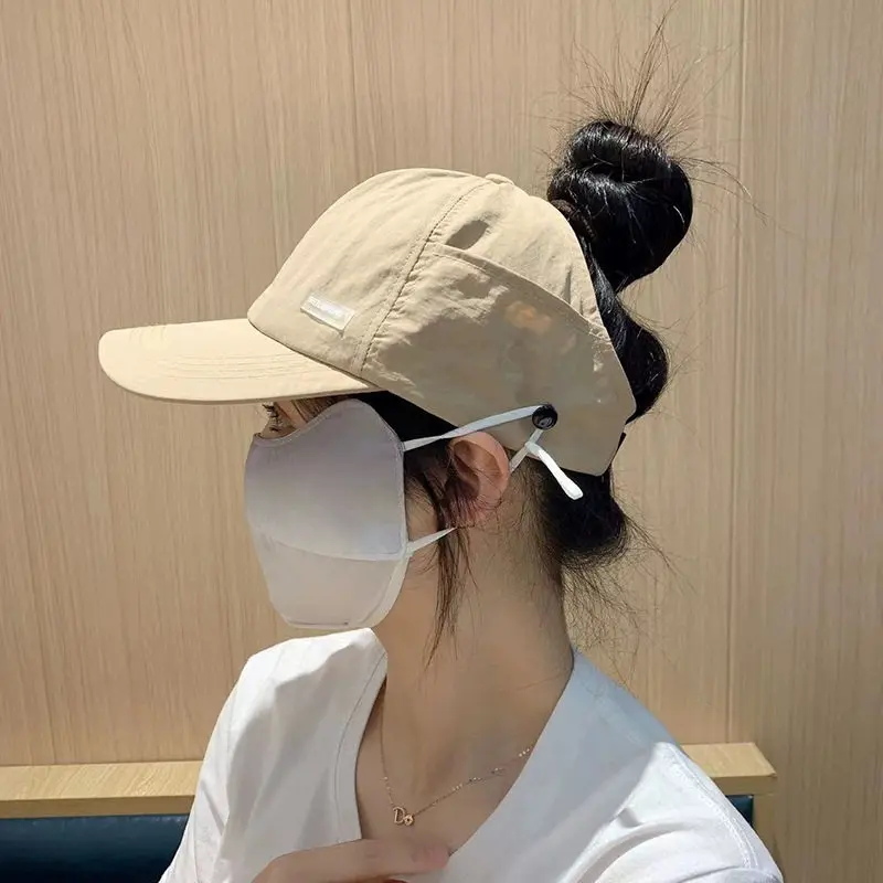 야외 스포츠 여성용 모자 헤어 타이가 있는 자외선 차단 여름 모자 오리빌 모양의 하프 탑 마스크는 자전거 등에 장착 가능