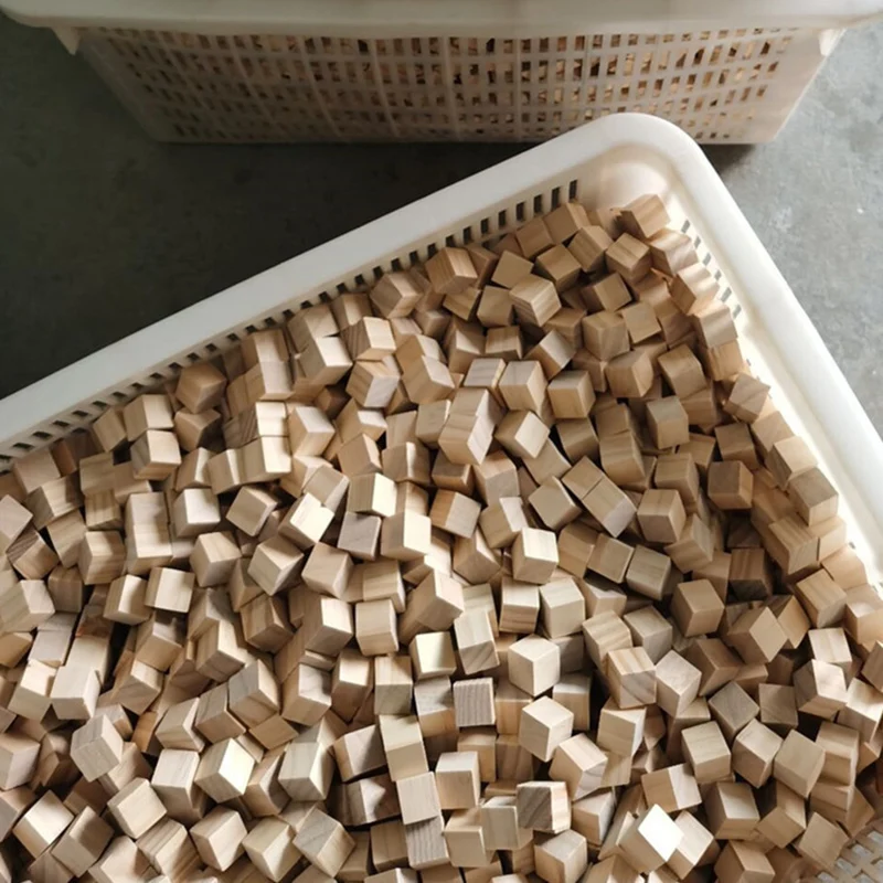 10/20/50pcs Natural Wood Square Block DIY Crafts Mini Cubes