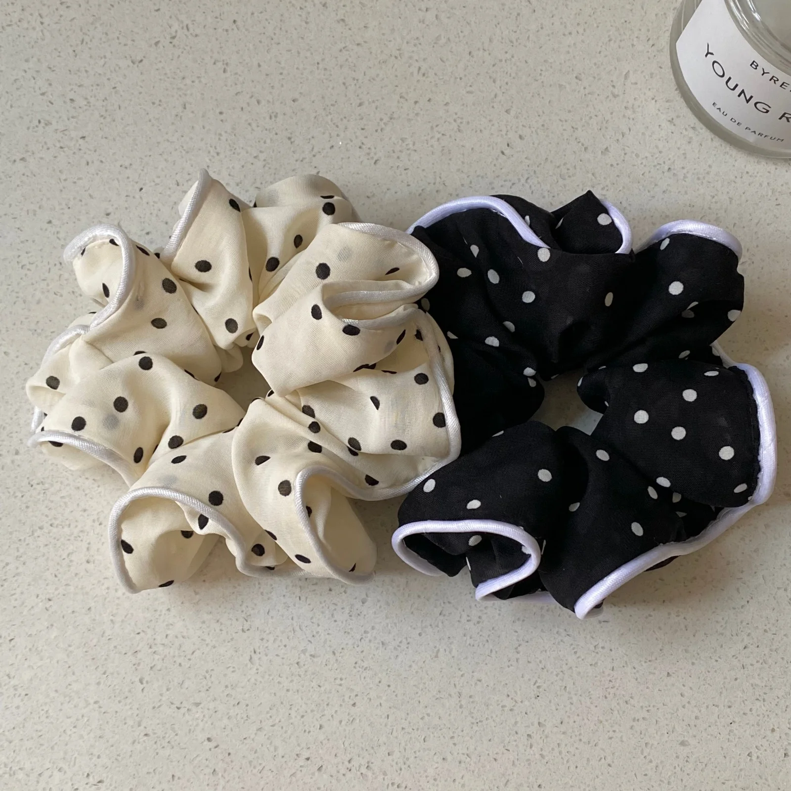1PC Polka Dot Scrunchies Black Beige Hair Ties, Ruffled Edge Satin Trim Hair Accessories For Women Girls Daily Wear & Party