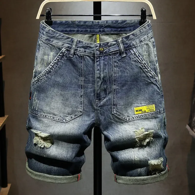 thumbnail image 1 of Pantalones vaqueros cortos para hombre, holgados, anchos, con botones, estilo cargo, estilo vaquero, novedad popular en la moda coreana, diseño vintage, 1 of 4