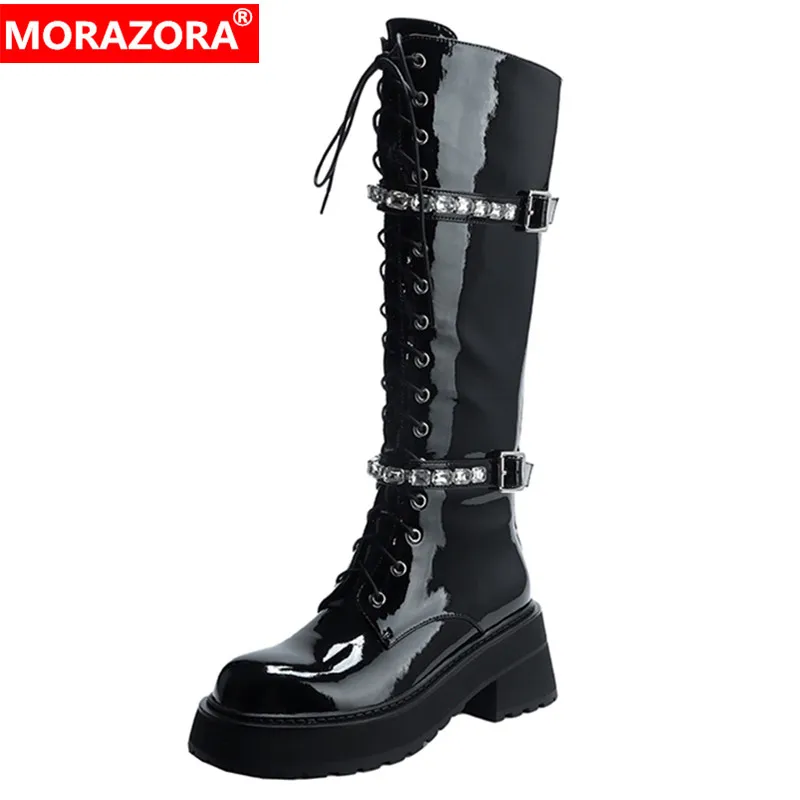 

MORAZORA 2023 New Rhinestone Patent Leather Autumn Boots Female Zipper Knee High Boots Buckle Thick High Heels Platform Boots