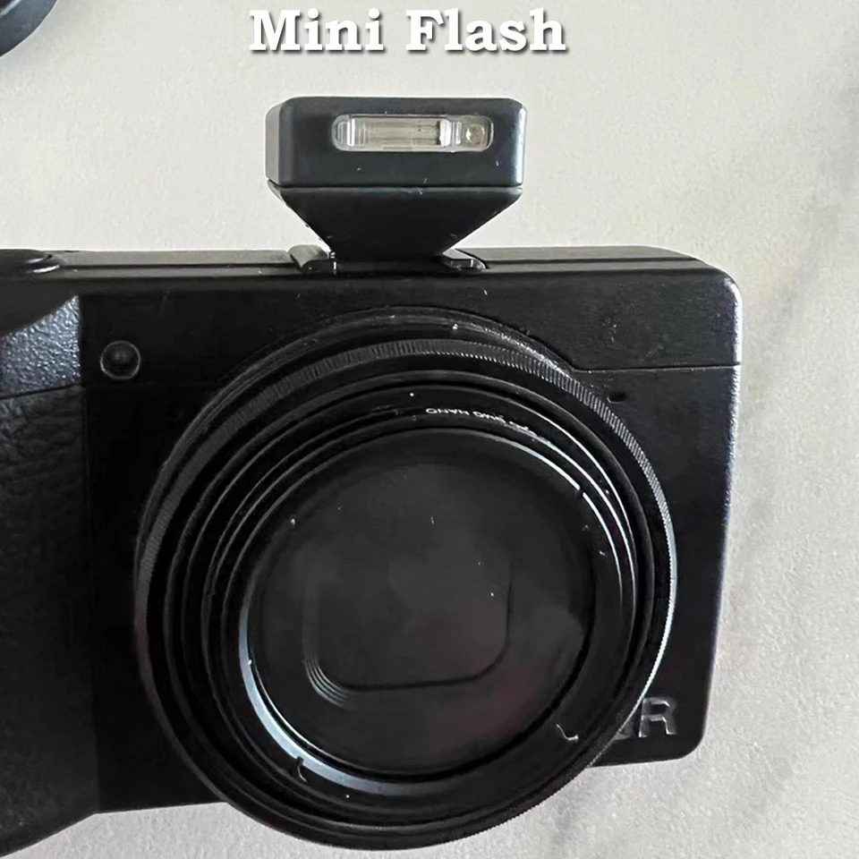 RICOH GR III フラッシュ付き