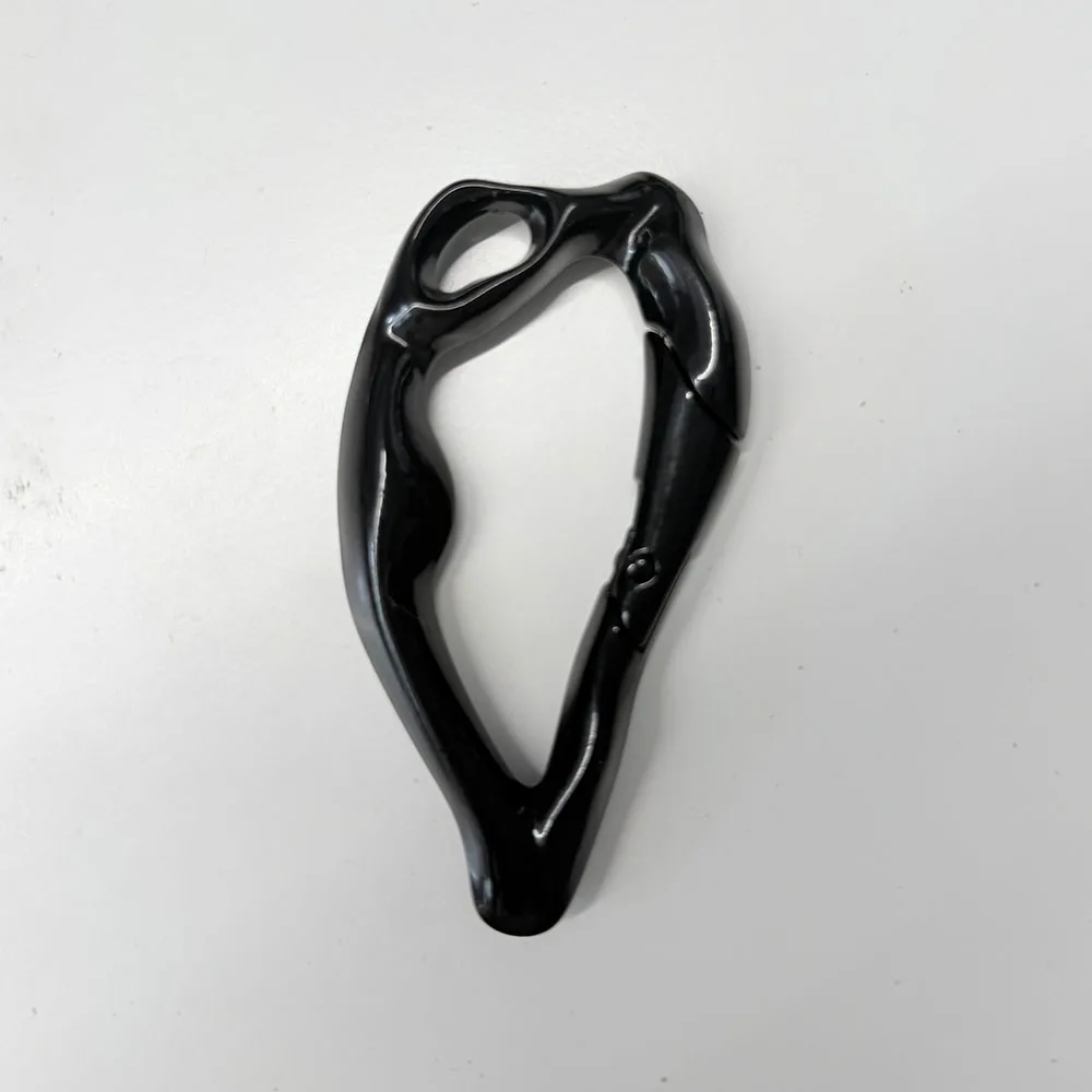 Sleek Blackout Carabiner Keychain with Oval Belt Buckle and Silver Key Ring