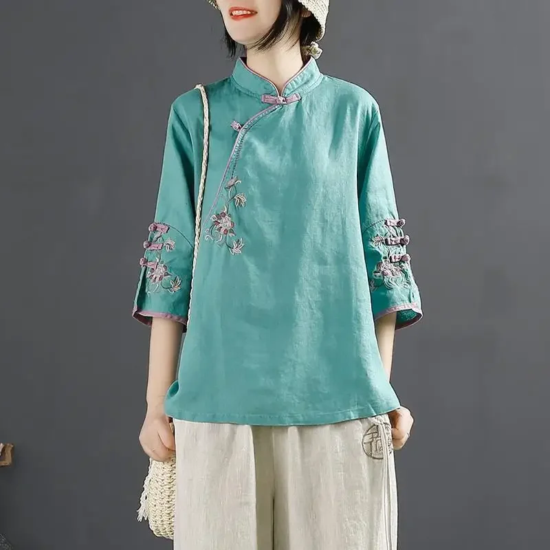 New Chinese Style Retro Cotton and Linen Shirt Women Spring Summer Chinese Stand-up Collar Button Blouse Embroidered Tea Service