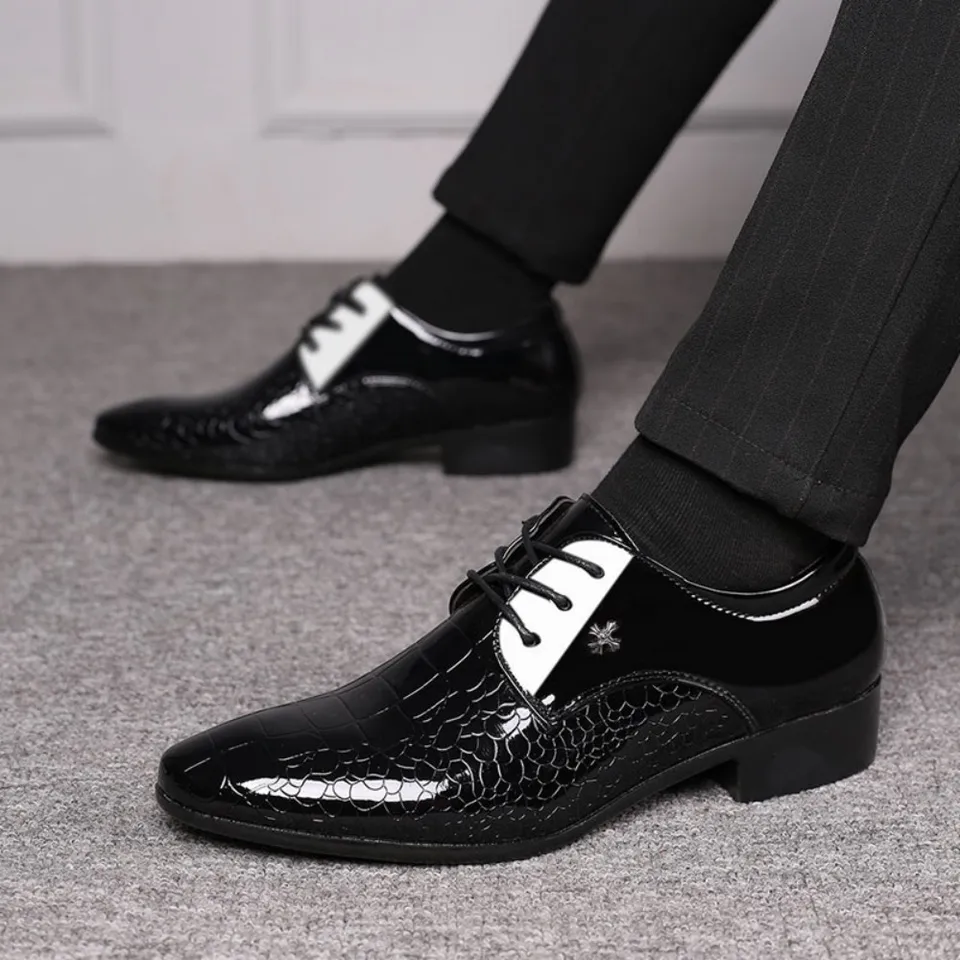 Classic Men's Cracked Stripe Oxford Dress Shoes
