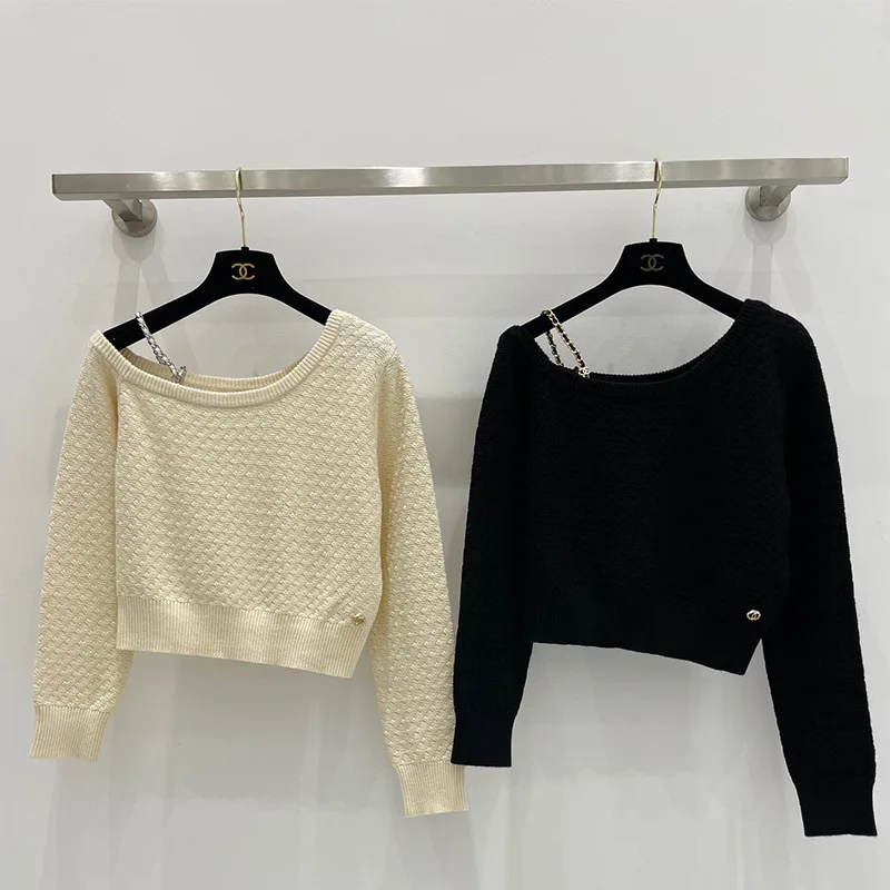 

Original development! French off-shoulder chain cashmere sweater women's autumn new sexy off-shoulder short sweater
